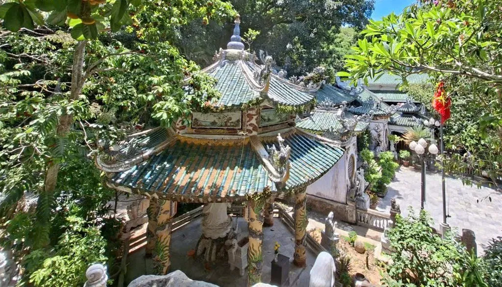 ngu hanh son
